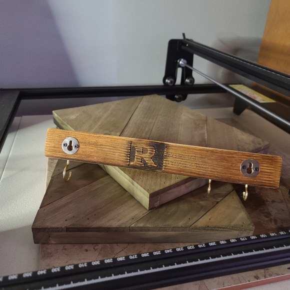 Car Keys & Bra Hanger - Picture 3 of 3